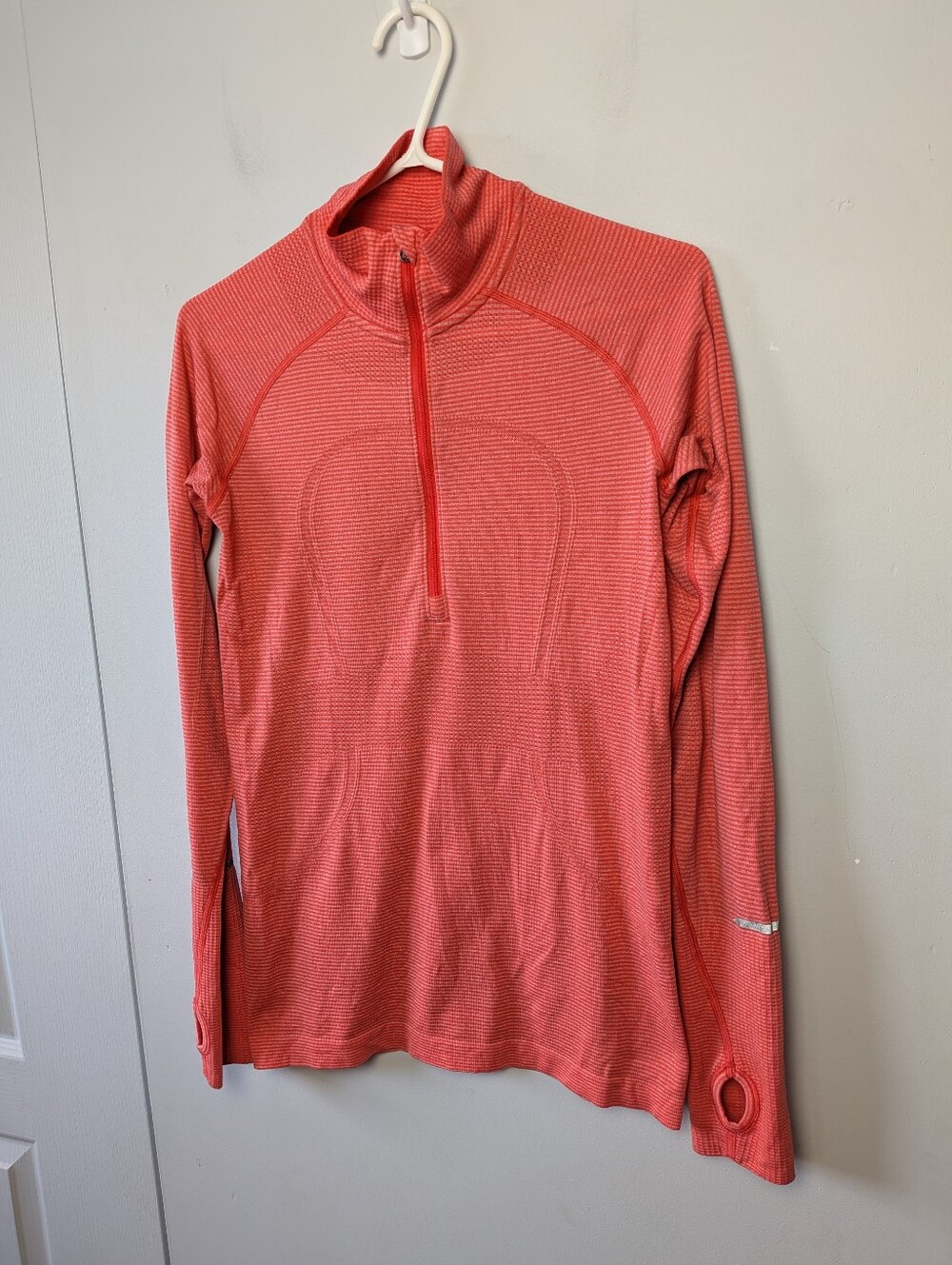 LULULEMON Swiftly Tech Sweater Long Sleeve Size 8 Pink Orange Stretch Activewear